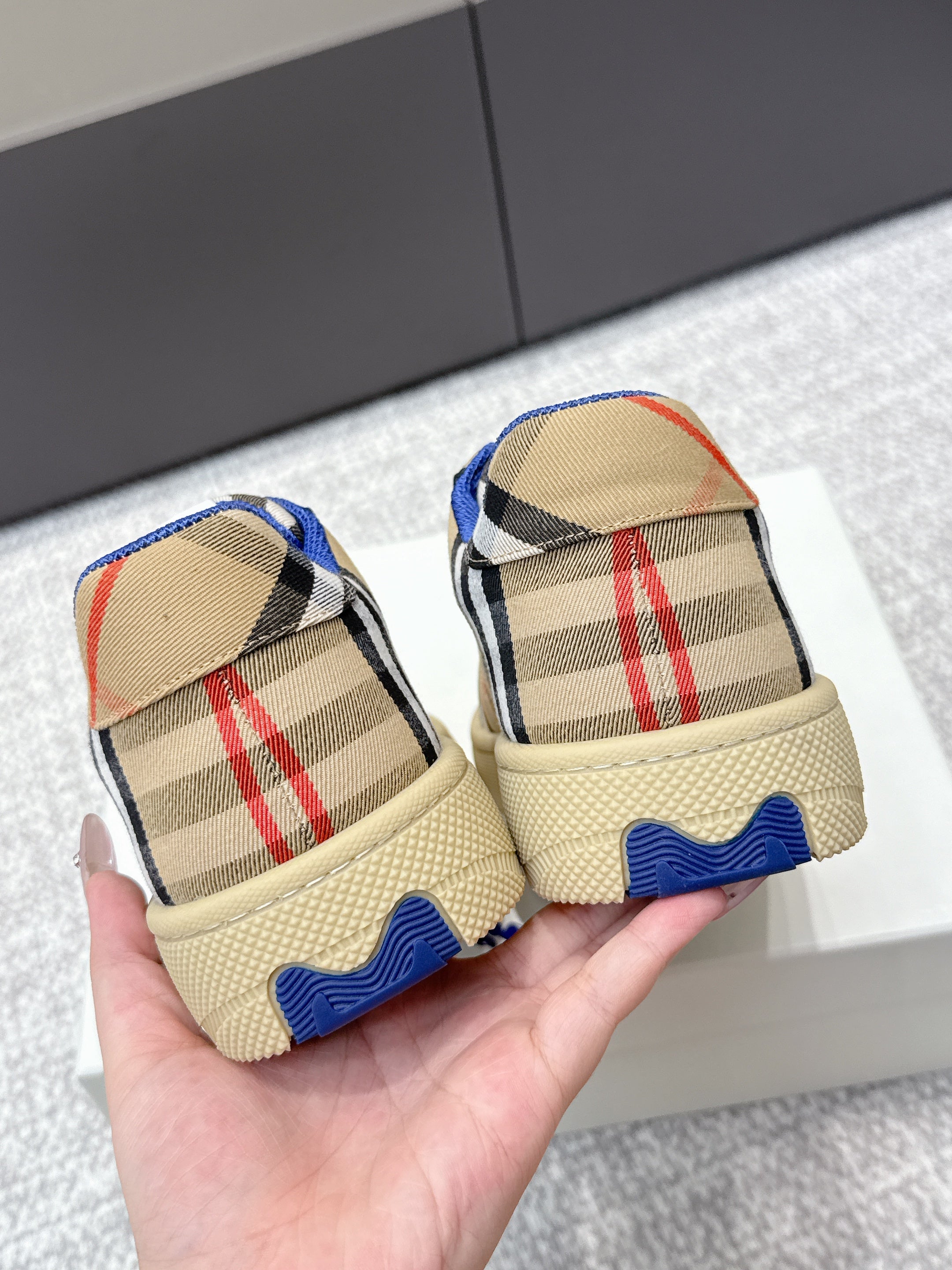 THE BURBERRY CHECK TERRACE SNEAKERS IN BROWN CANVAS
