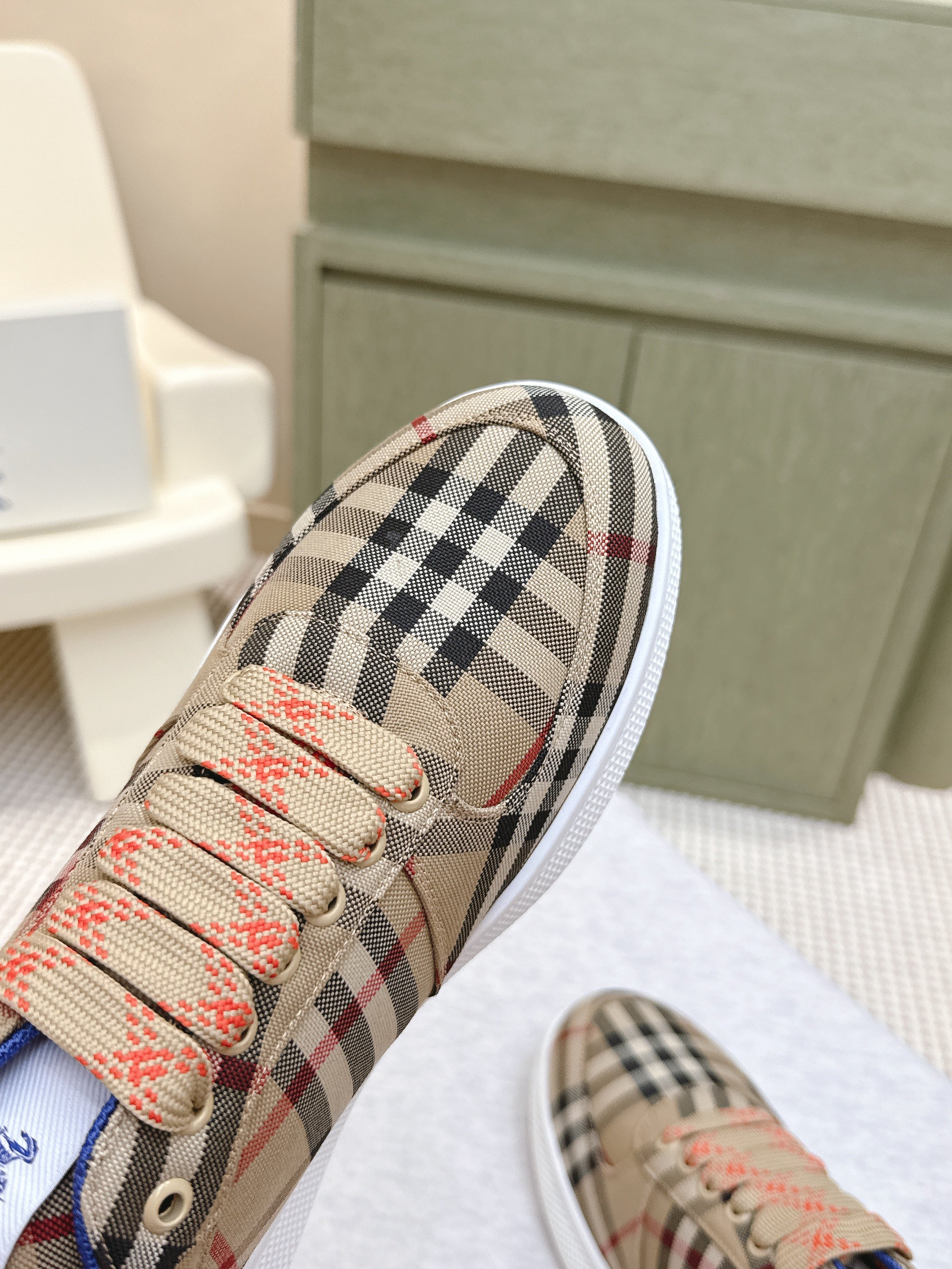 BURBERRY 26S PLAID TERRACE SNEAKERS IN LIGHT BROWN CANVAS STYLE 13