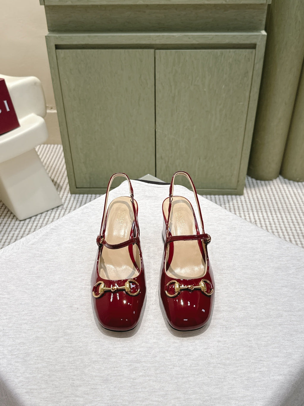 GG HORSEBIT SLINGBACK IN BURGUNDY RED SHINY CALFSKIN