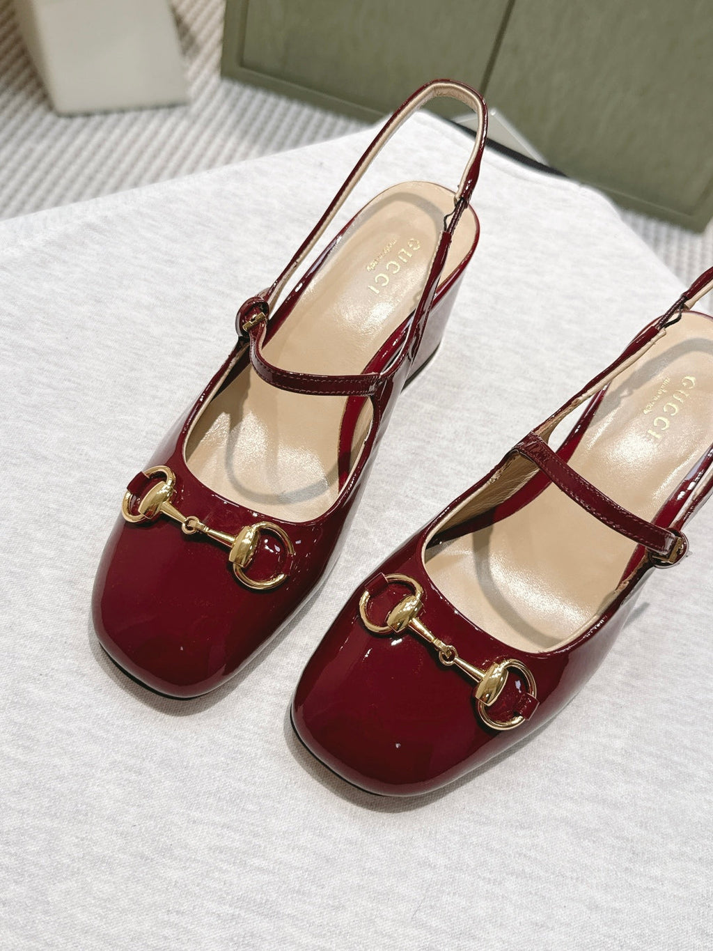 GG HORSEBIT SLINGBACK IN BURGUNDY RED SHINY CALFSKIN