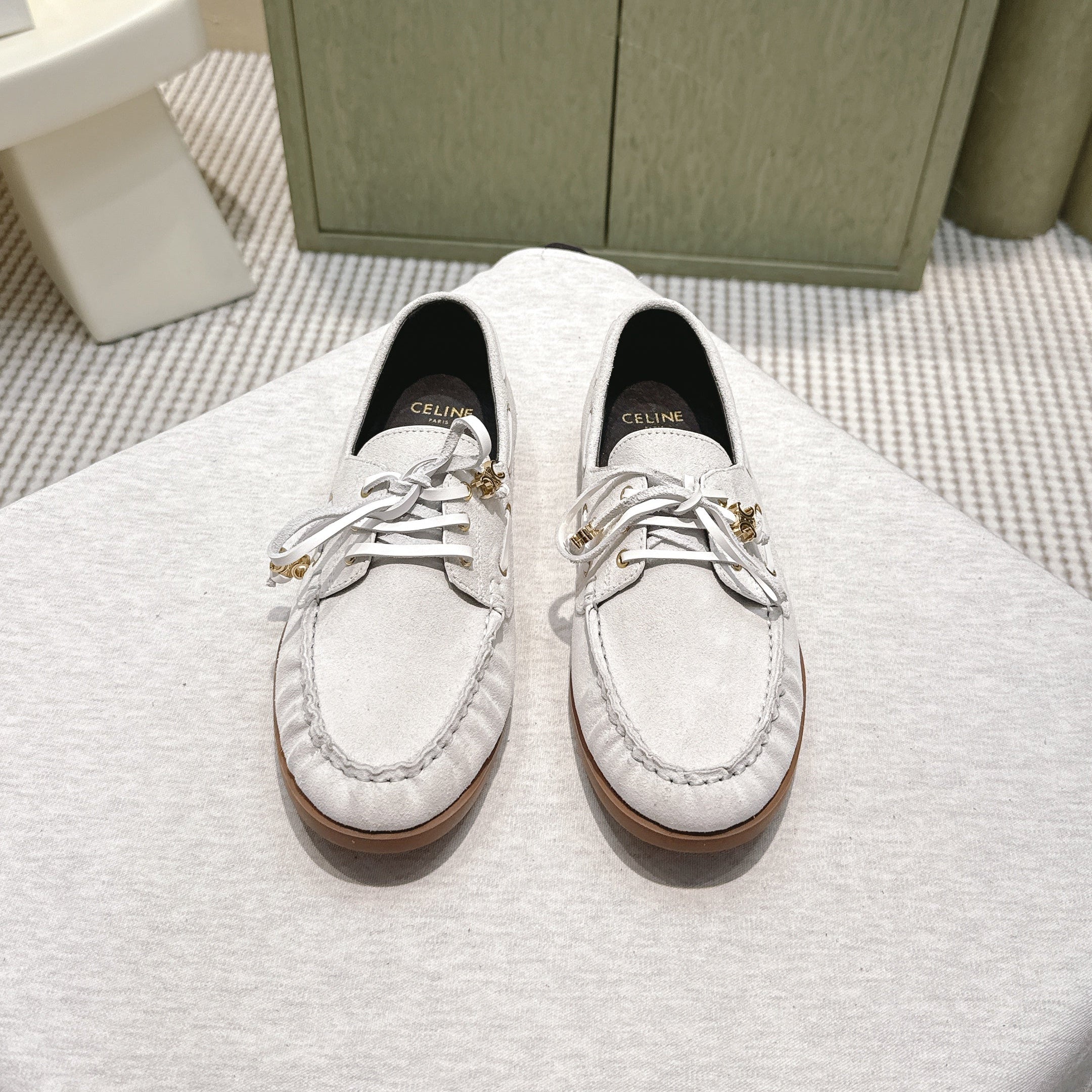 CELINE 26S LACE-UP LOAFERS IN OFF-WHITE BEIGE SUEDE