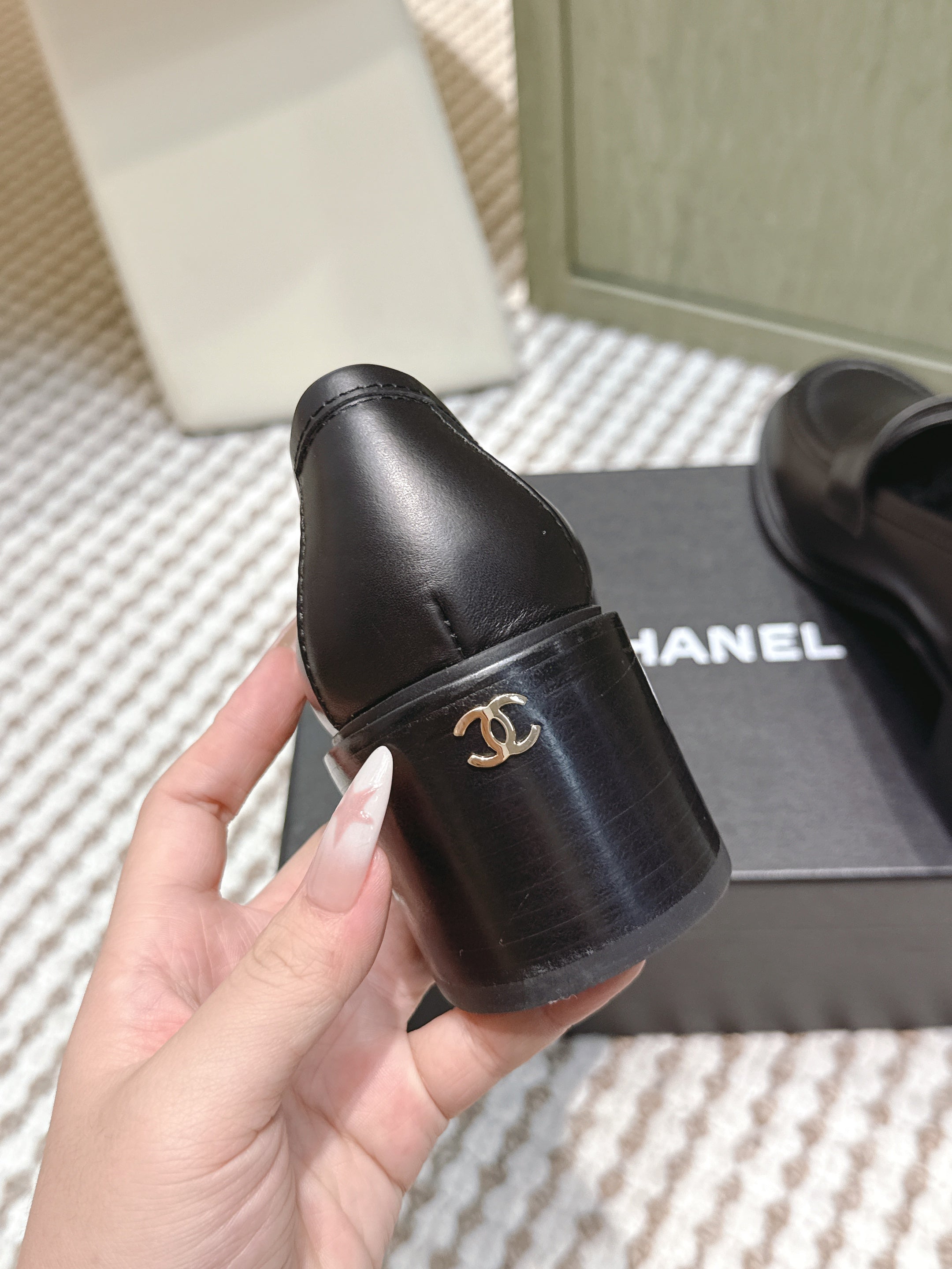 CHANEL 25S GODDESS MOCCASIN LOAFERS 65MM IN BLACK CALFSKIN GOLD HARDWARE