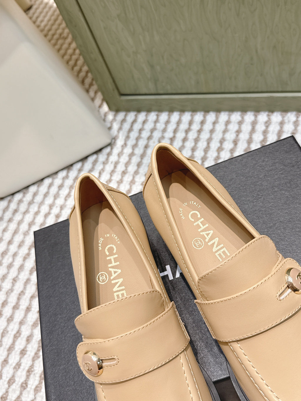 CHANEL 25S GODDESS MOCCASIN LOAFERS 65MM IN WARM BEIGE CALFSKIN GOLD HARDWARE