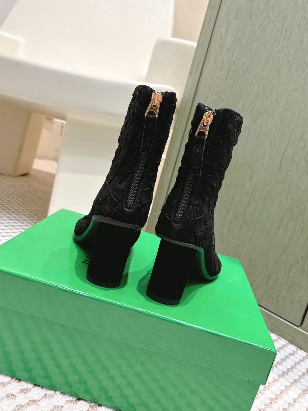 BOTTEGA VENETA 26S INTRECCIATO BOOTS 70 MM IN BLACK SUEDE