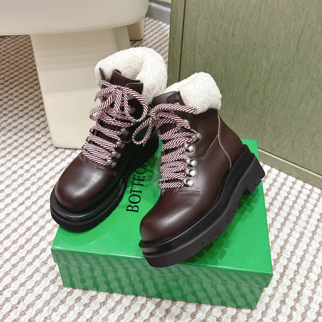 BV SHEARLING ANKLE BOOTS IN BROWN CALFSKIN