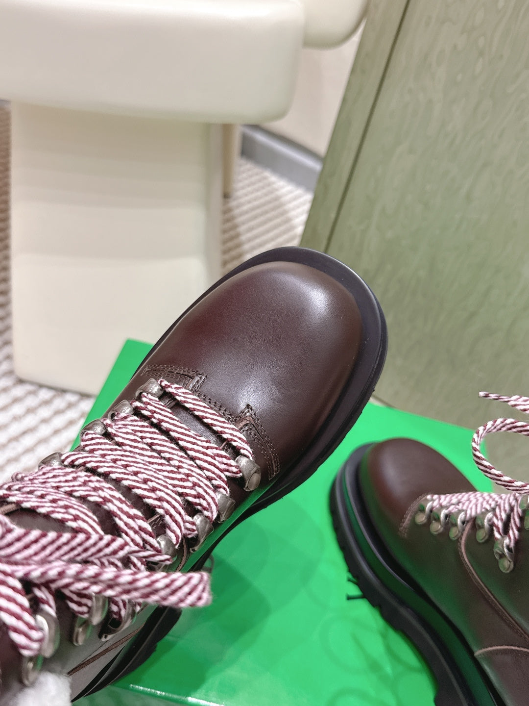 BV SHEARLING ANKLE BOOTS IN BROWN CALFSKIN