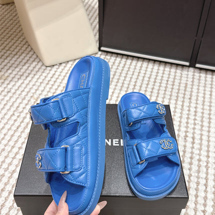 CHANEL 26S SANDALS IN BLUE CALFSKIN