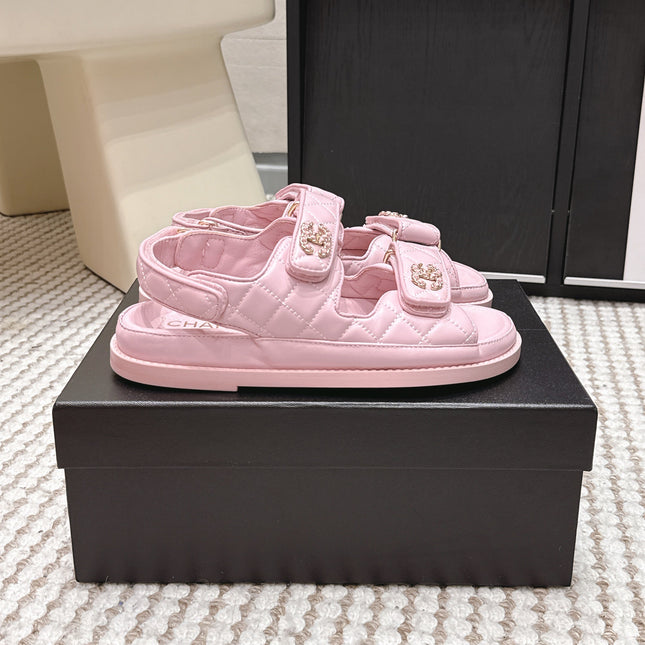 CHANEL 26S QUILTED DAD SANDALS IN LIGHT PINK CALFSKIN