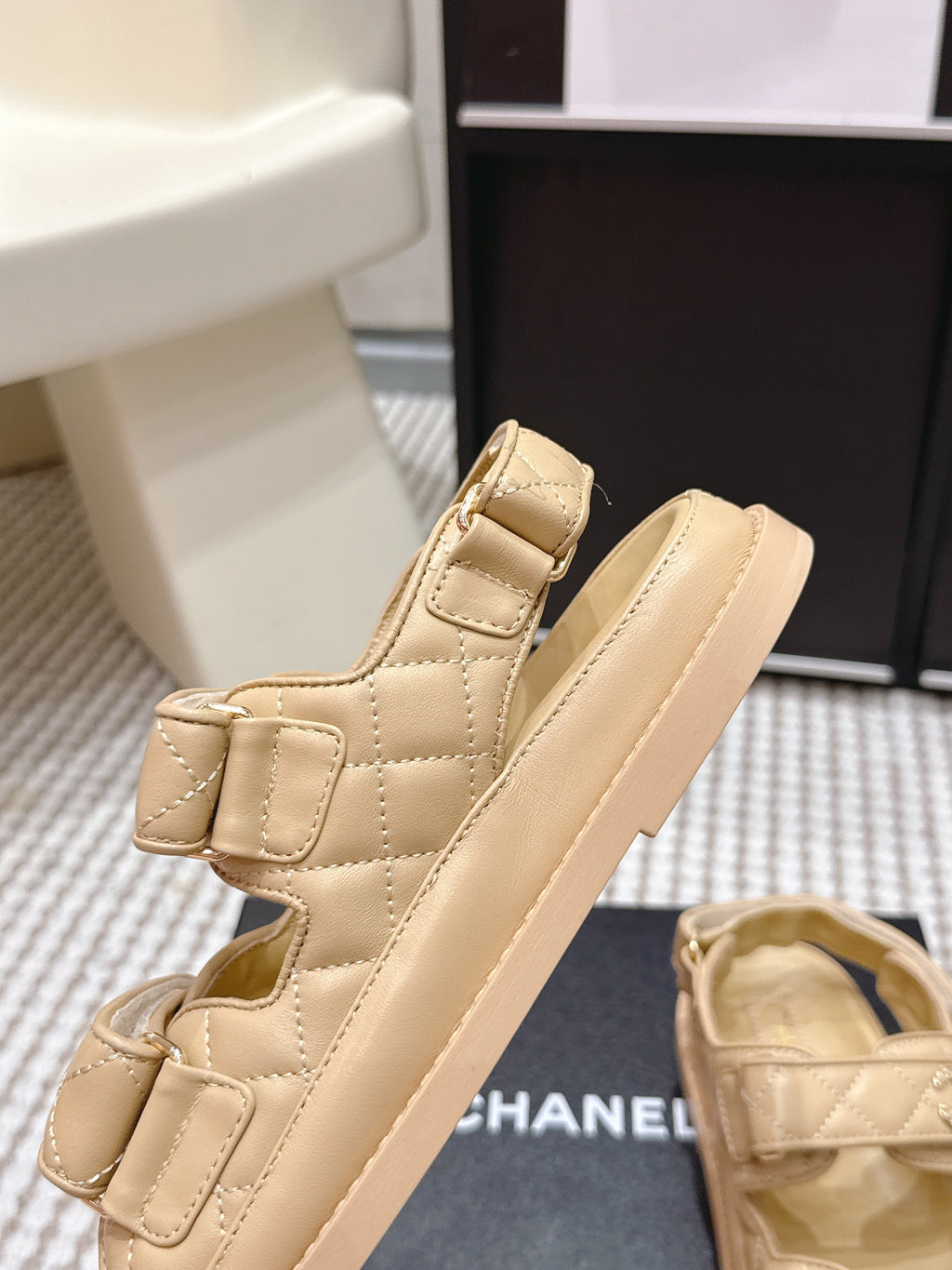 CHANEL 26S QUILTED DAD SANDALS IN LIGHT SAND BEIGE CALFSKIN