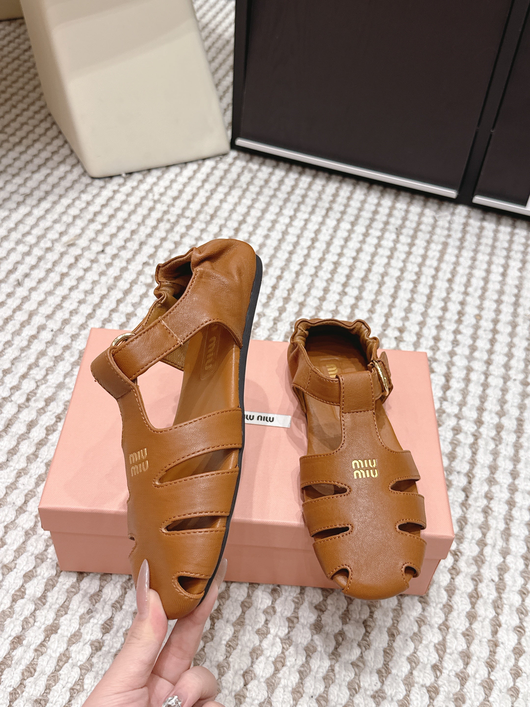MIUMIU 26S RUCHES FISHERMAN SANDALS IN BROWN ORANGE CALFSKIN GOLD HARDWARE