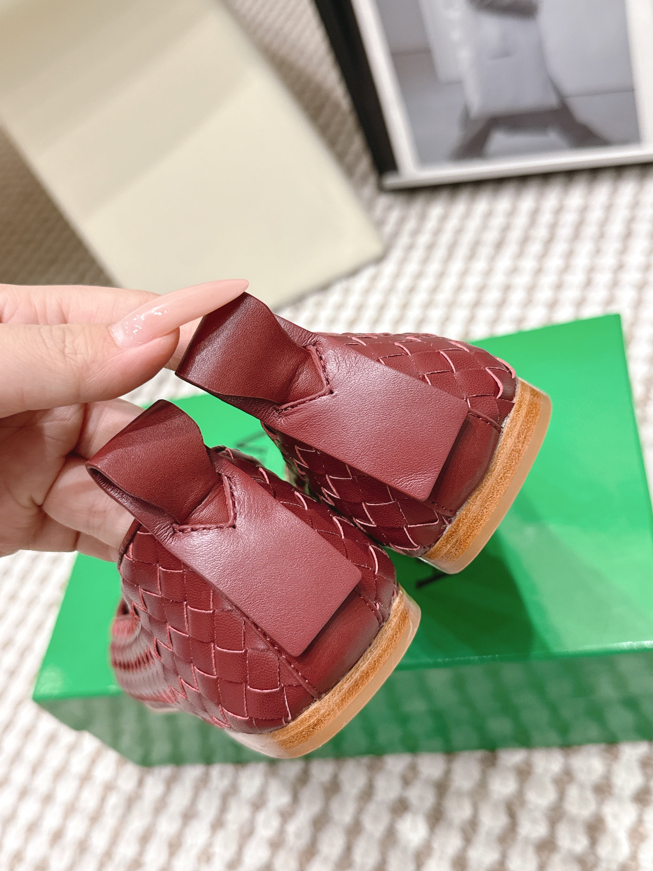 BOTTEGA VENETA 26S SQUARE-TOE FLATS IN RED TECHNICAL WOVEN LAMBSKIN