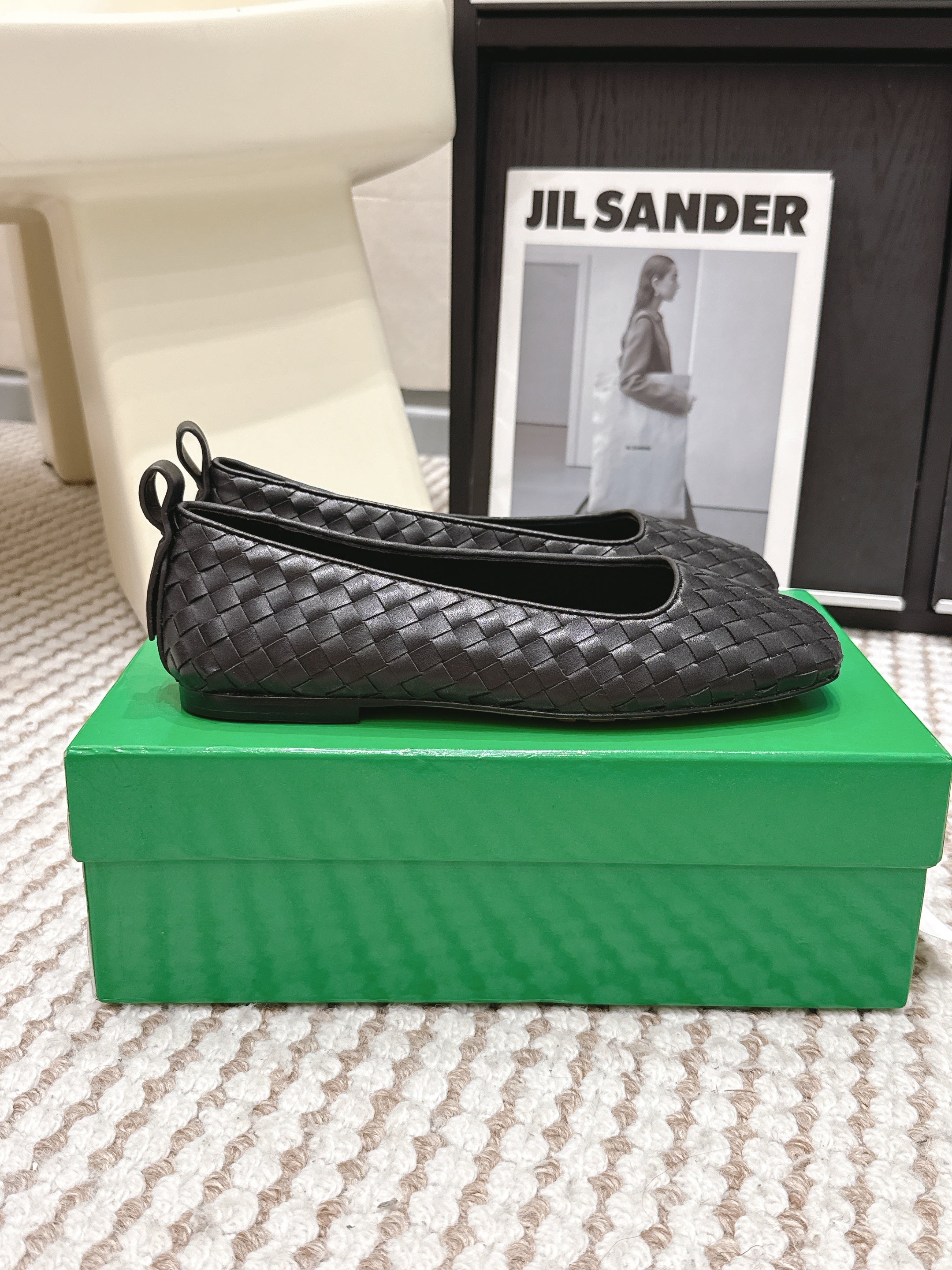 BOTTEGA VENETA 26S SQUARE-TOE FLATS IN BLACK TECHNICAL WOVEN LAMBSKIN