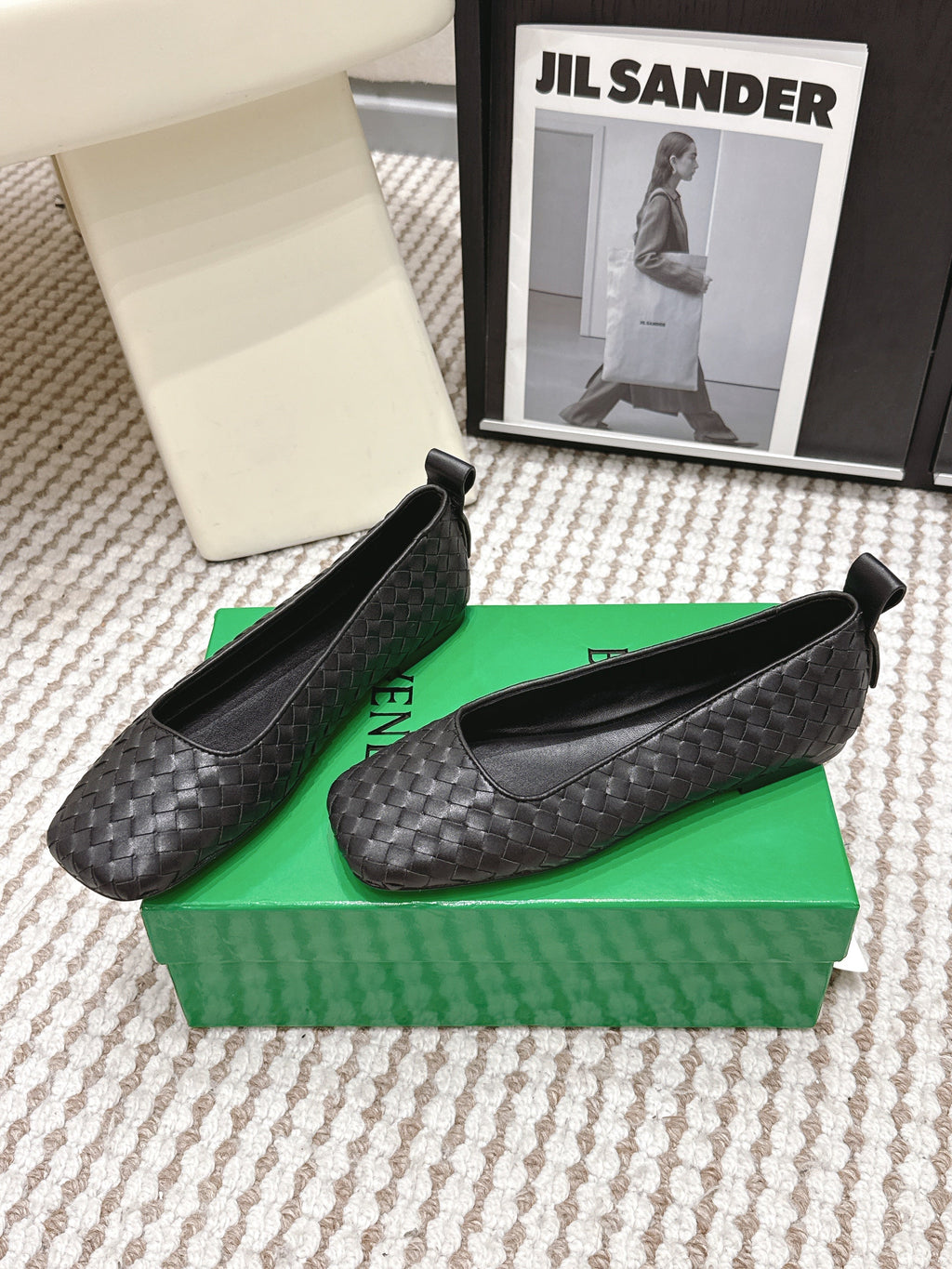 BOTTEGA VENETA 26S SQUARE-TOE FLATS IN BLACK TECHNICAL WOVEN LAMBSKIN
