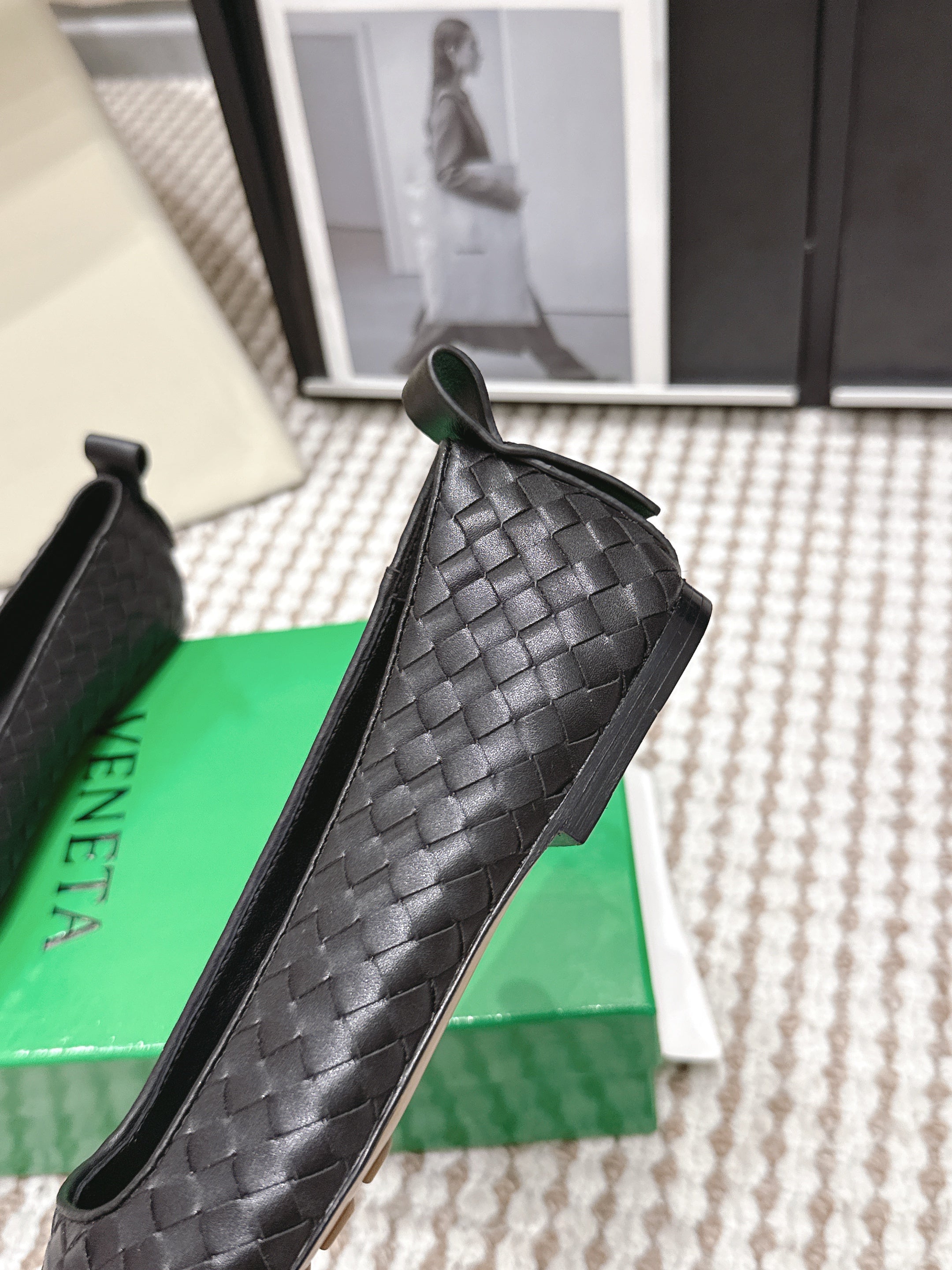 BOTTEGA VENETA 26S SQUARE-TOE FLATS IN BLACK TECHNICAL WOVEN LAMBSKIN