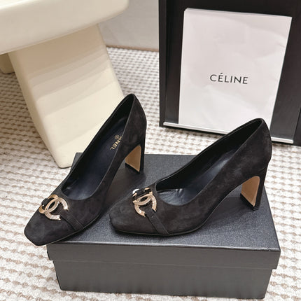 CHANEL 26S HIGH HEELS 95 MM IN BLACK SUEDE WITH GOLD-TONE CC LOGO