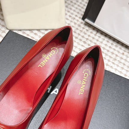 CHANEL 26S HIGH HEELS 75 MM IN RED CALFSKIN WITH GOLD-TONE CC LOGO