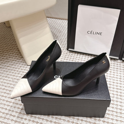 CHANEL 26S HIGH HEELS IN BLACK LAMBSKIN WITH WHITE CHEVRON-QUILTED TOE