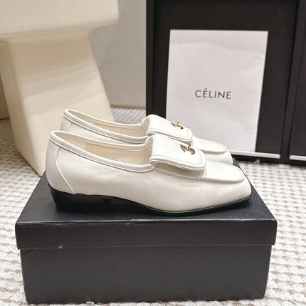 CHANEL 26S LOAFERS IN WHITE CALFSKIN WITH GOLD-TONE CC LOGO