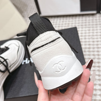 CHANEL 26S PLATFORM SNEAKERS 30 MM IN WHITE SUEDE WITH BLACK FABRIC