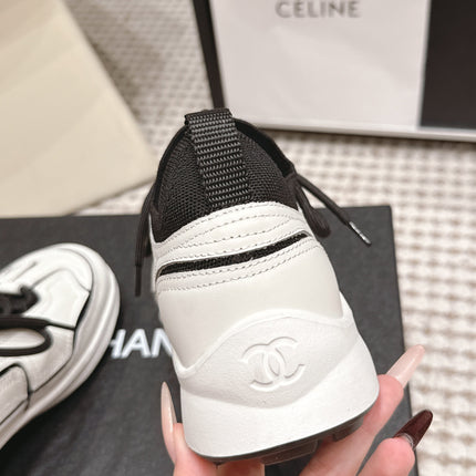 CHANEL 26S PLATFORM SNEAKERS 30 MM IN WHITE CALFSKIN WITH BLACK FABRIC