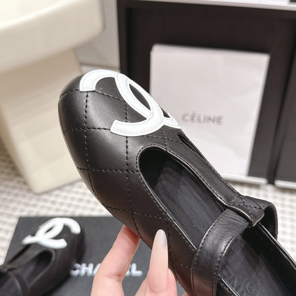 CHANEL 26S MARY JANE FLATS IN BLACK LAMBSKIN WITH WHITE CC LOGO