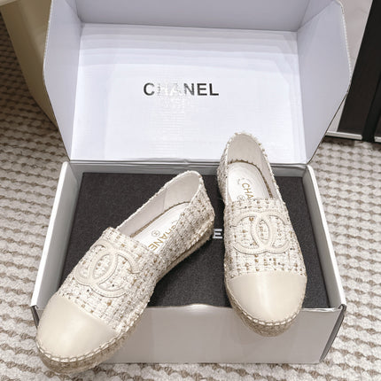 CHANEL 26S SLIP ONS IN WHITE TWEED AND PATENT CALFSKIN