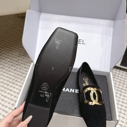 CHANEL 26S SQUARE TOE FLATS IN BLACK SUEDE WITH GOLD TONE CC LOGO