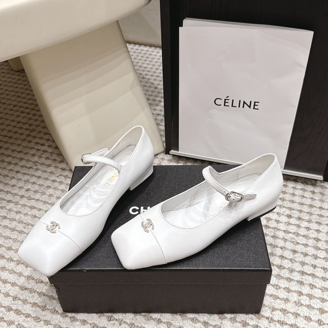 CHANEL 26S SQUARE TOE MARY JANE FLATS IN WHITE CALFSKIN