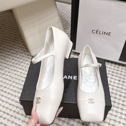CHANEL 26S SQUARE TOE MARY JANE FLATS IN OFF WHITE CALFSKIN