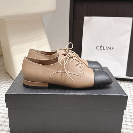 CHANEL 26S LACE-UP OXFORD SHOES IN LIGHT BROWN CALFSKIN WITH BLACK TOE CAP