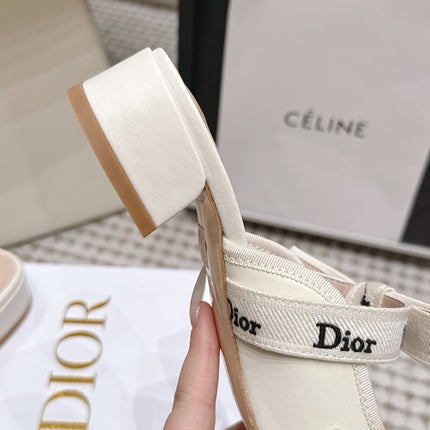 DIOR 26S CLOSED-TOE LOW-HEEL MULE IN IVORY WHITE CALFSKIN WITH BOW