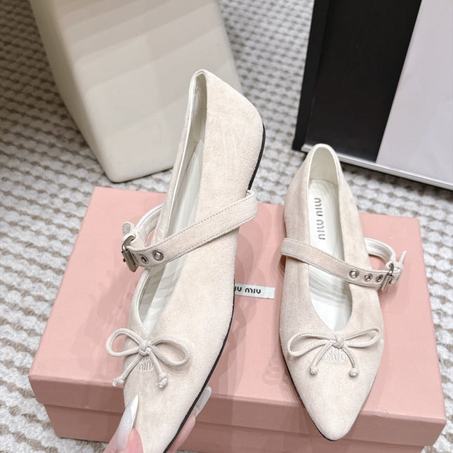 MIUMIU 26S MARY JANE BALLET IN LIGHT BEIGE SUEDE WITH BUCKLE STRAP