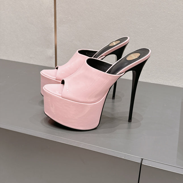 YSL 26S HIGH-HEEL SANDALS 155 MM IN LIGHT PINK PATENT LEATHER