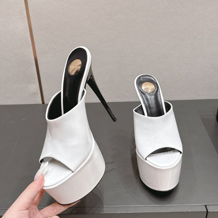 YSL 26S HIGH-HEEL SANDALS 155 MM IN WHITE PATENT LEATHER