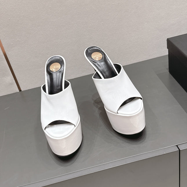 YSL 26S HIGH-HEEL SANDALS 155 MM IN WHITE PATENT LEATHER