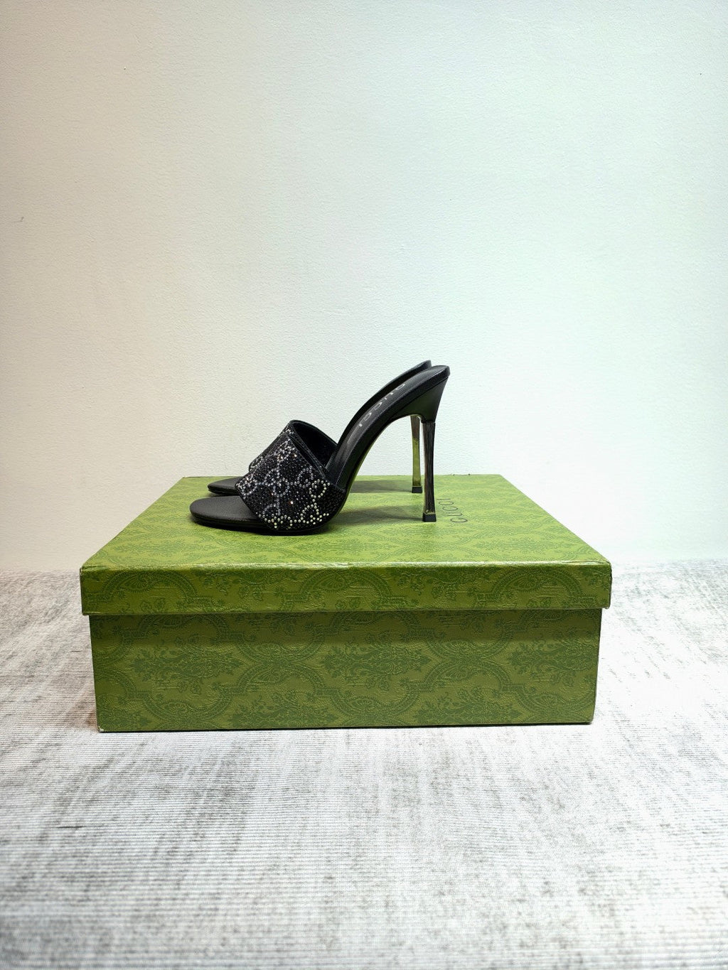 GUCCI 26S MULE SANDALS 110MM IN BLACK SATIN CRYSTAL GG