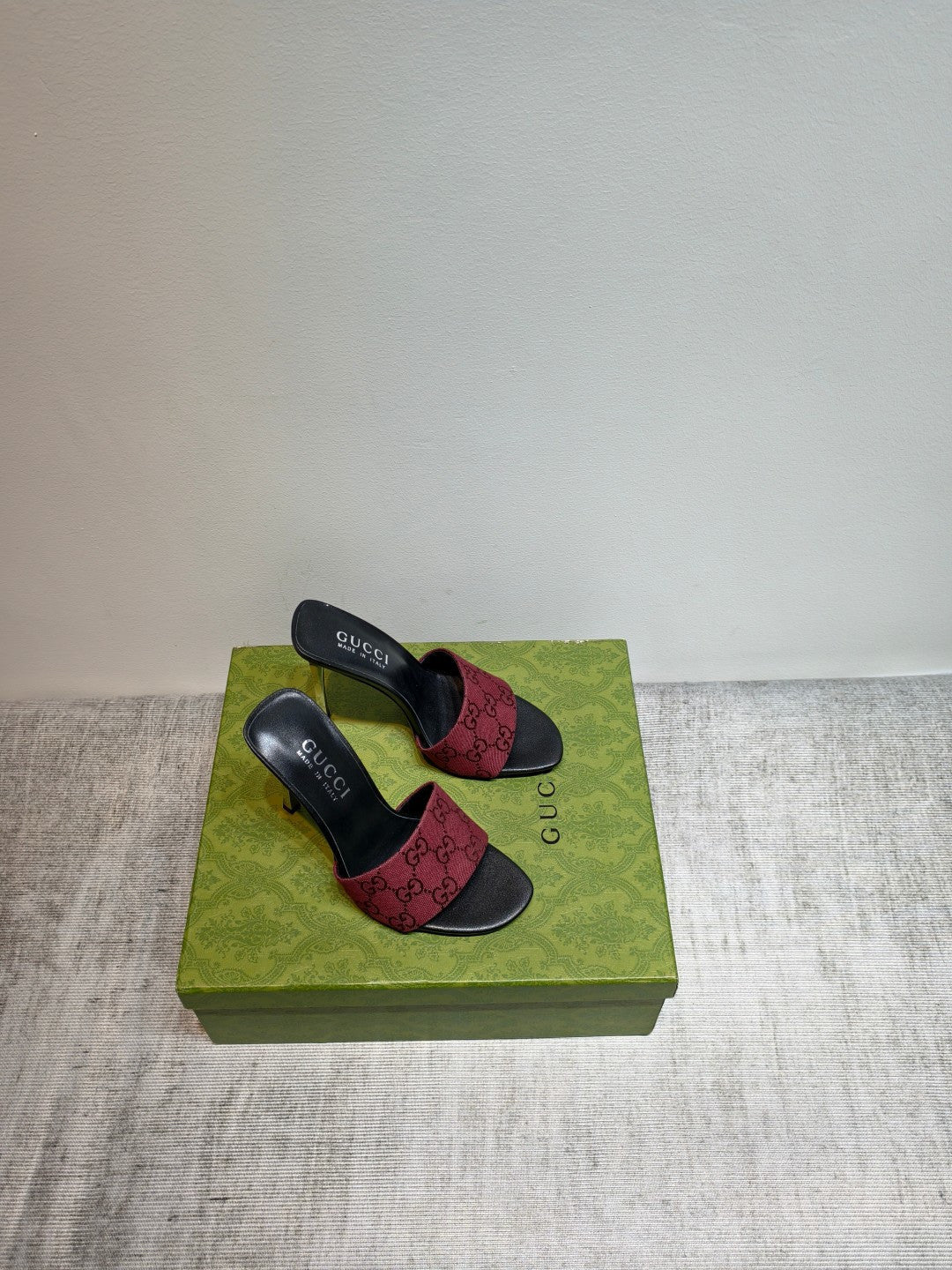 GUCCI 26S MULE SANDALS 110MM IN DARK RED GG CANVAS
