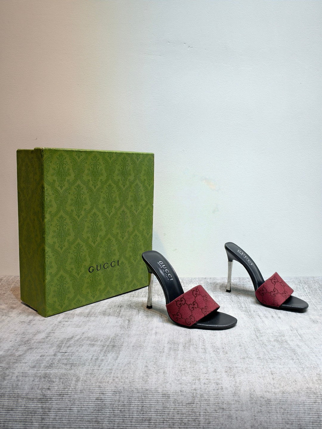 GUCCI 26S MULE SANDALS 110MM IN DARK RED GG CANVAS