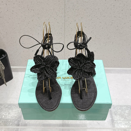 AQUAZZURA 26S FLORAL THONG SANDALS IN BLACK WOVEN RAFFIA