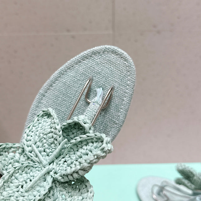 AQUAZZURA 26S FLORAL THONG SANDALS IN MINT GREEN WOVEN RAFFIA AND FABRIC