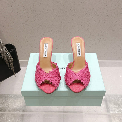 AQUAZZURA 26S HEELED MULES 80 MM IN PINK WOVEN RAFFIA