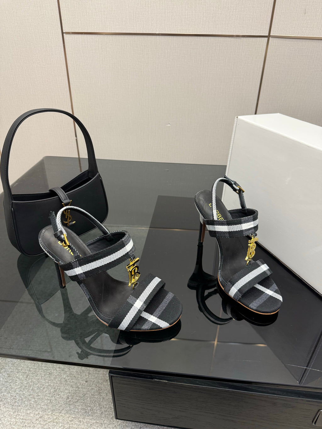 BURBERRY 26S HIGH-HEELED SANDALS 100 MM IN BLACK AND WHITE STRIPES FABRIC