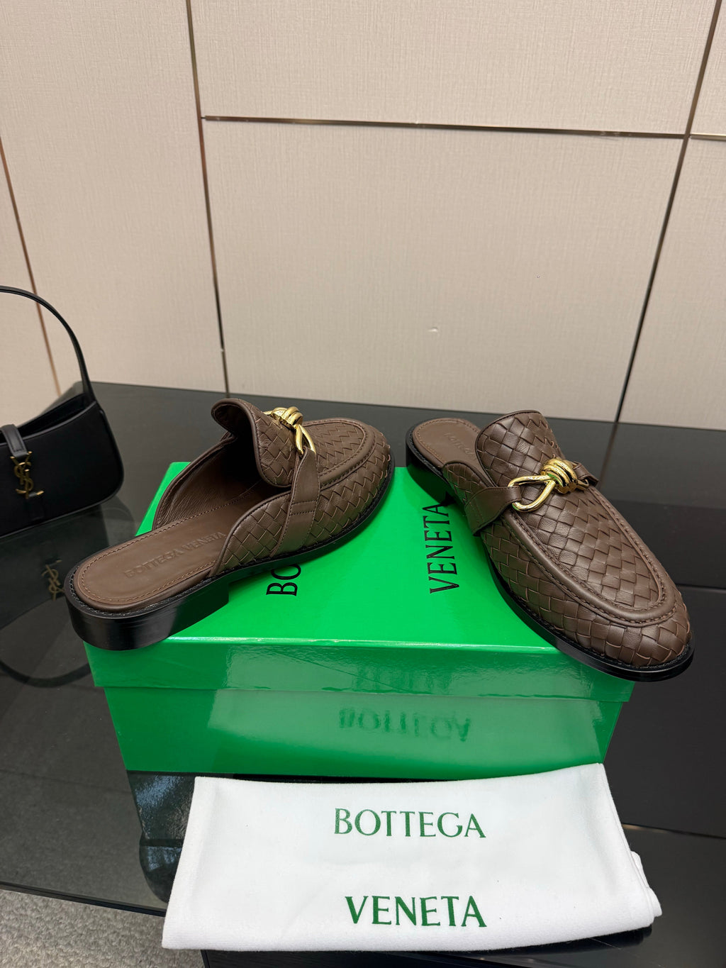 BOTTEGA VENETA 26S BACKLESS LOAFERS IN BROWN TECHNICAL WOVEN CALFSKIN