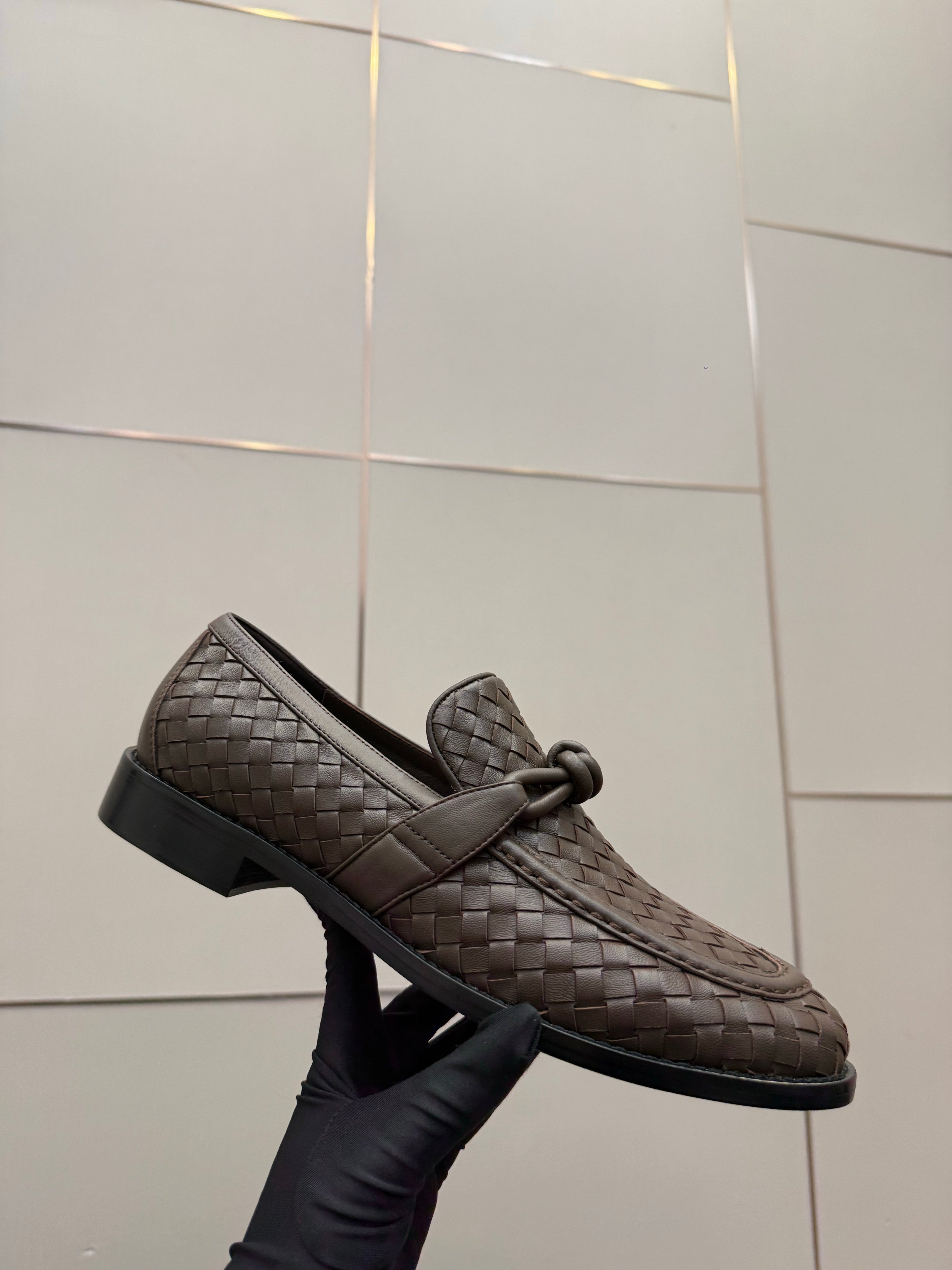 BOTTEGA VENETA 26S LOAFERS IN BROWN TECHNICAL WOVEN CALFSKIN