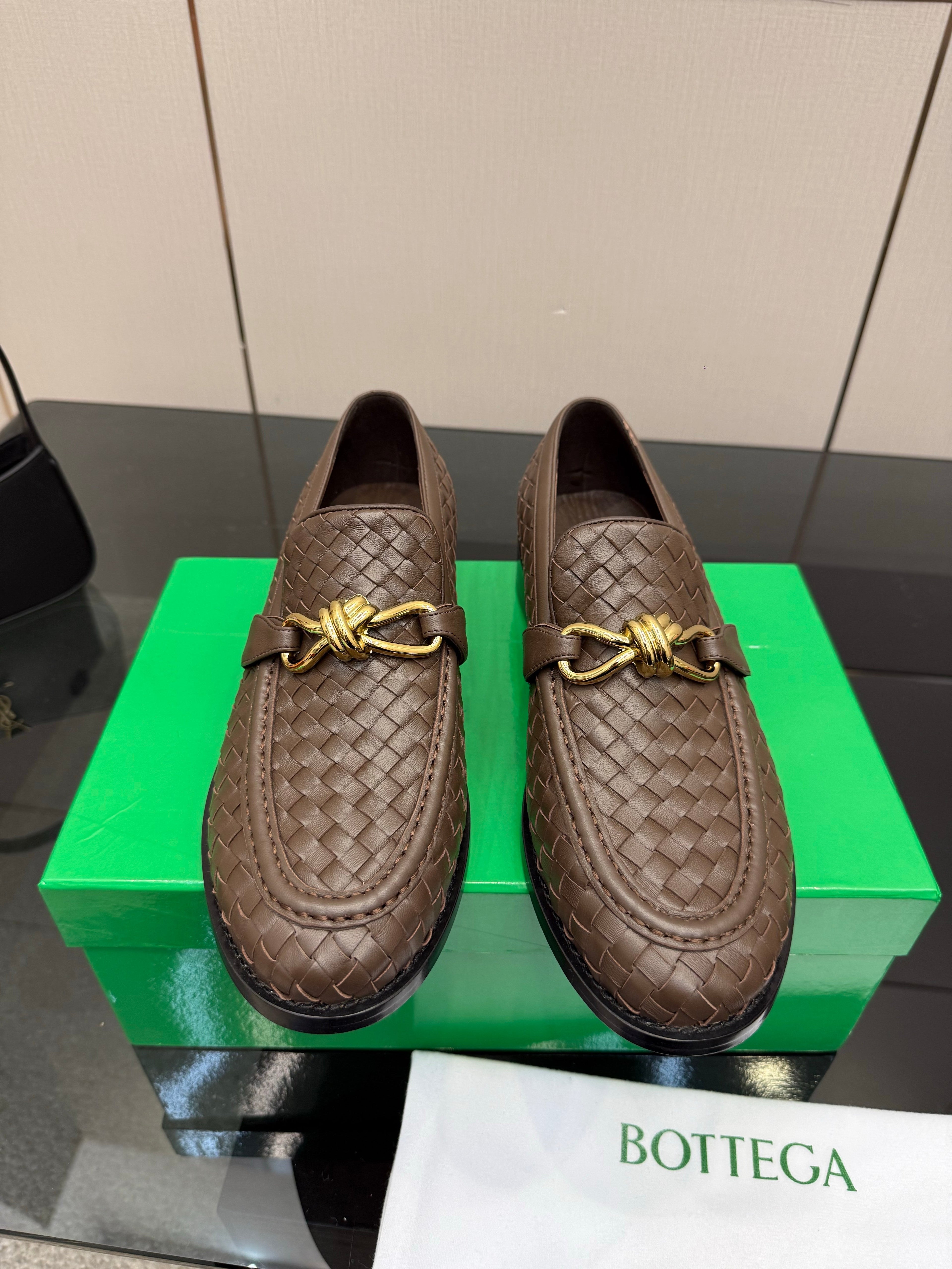 BOTTEGA VENETA 26S LOAFERS IN BROWN TECHNICAL WOVEN CALFSKIN STYLE 3