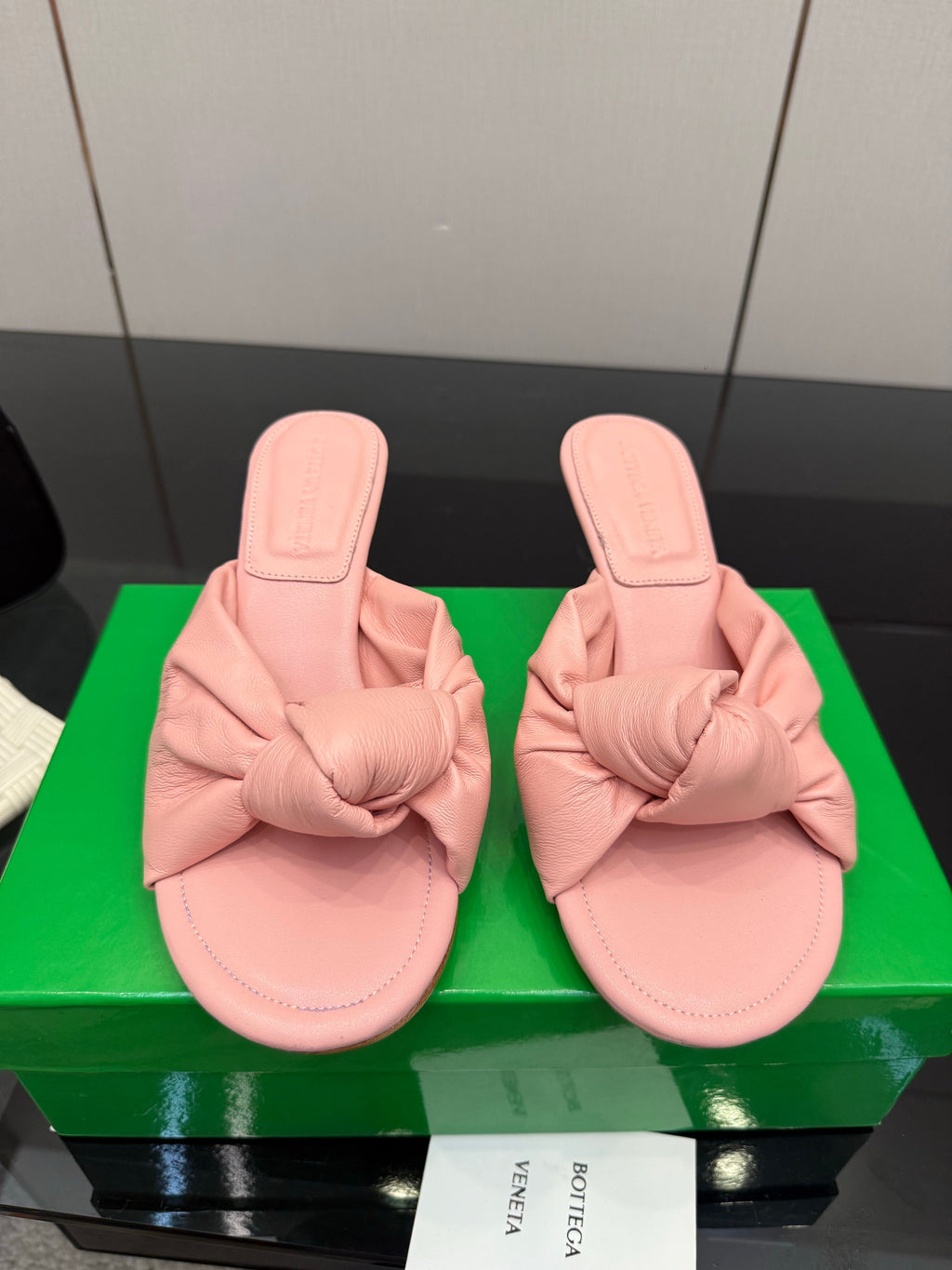 BOTTEGA VENETA 26S KNOT-STRAP HIGH-HEEL SANDALS IN PASTEL PINK LAMBSKIN