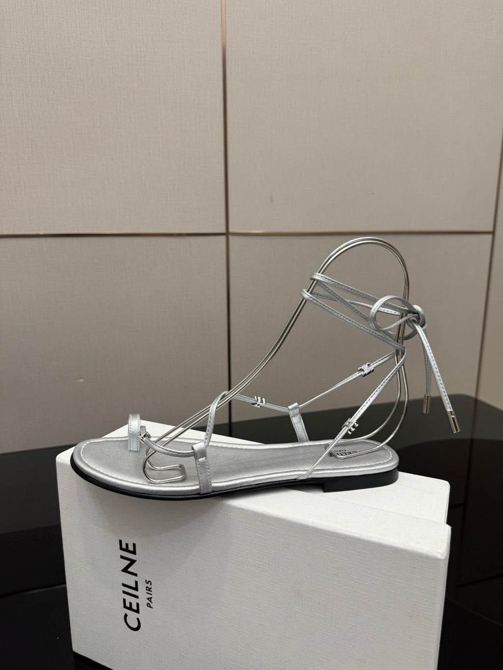 CELINE 26S TRIOMPHE LACE UP FLAT SANDALS IN SILVER CALFSKIN
