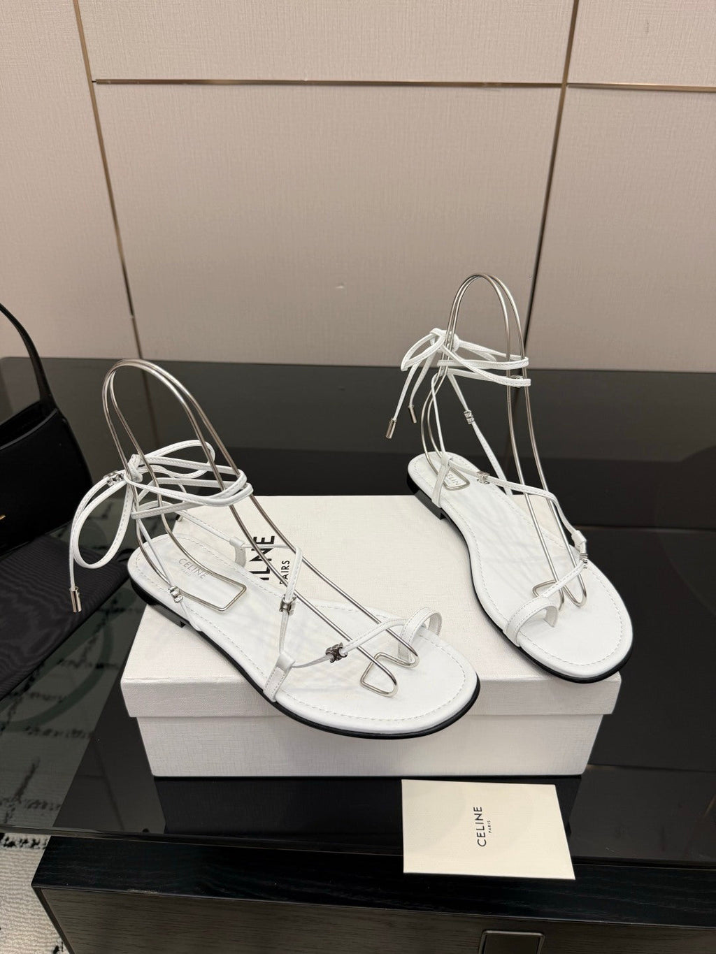 CELINE 26S TRIOMPHE LACE UP FLAT SANDALS IN WHITE CALFSKIN