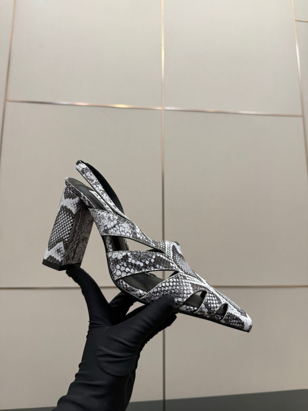 ALAIA 26S HEELED SLINGBACKS IN PYTHON-EMBOSSED LEATHER