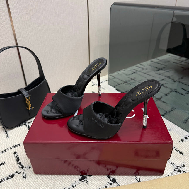 GUCCI 26S CRYSTAL-HEEL SANDALS 100 MM IN BLACK SATIN
